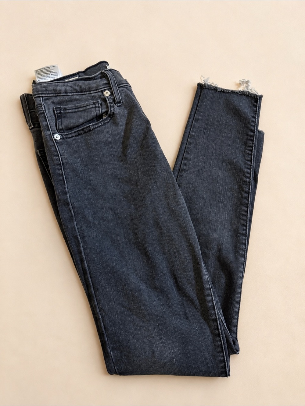 Levi’s Premium Mile High Super Skinny Jeans Black Size 28